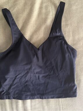 Black cropped athletic tank top